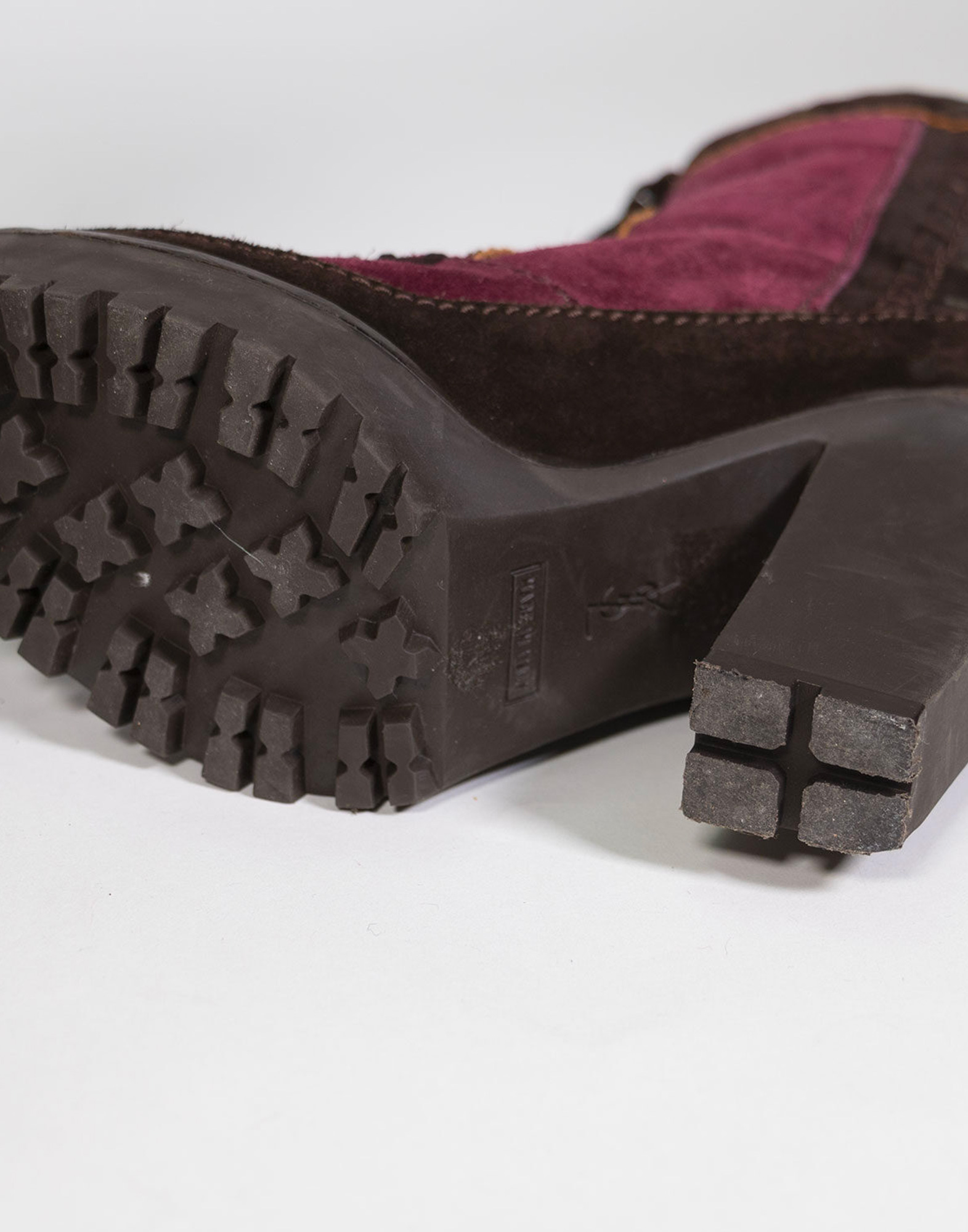 Yves Saint Laurent - Stivali in camoscio con tacco