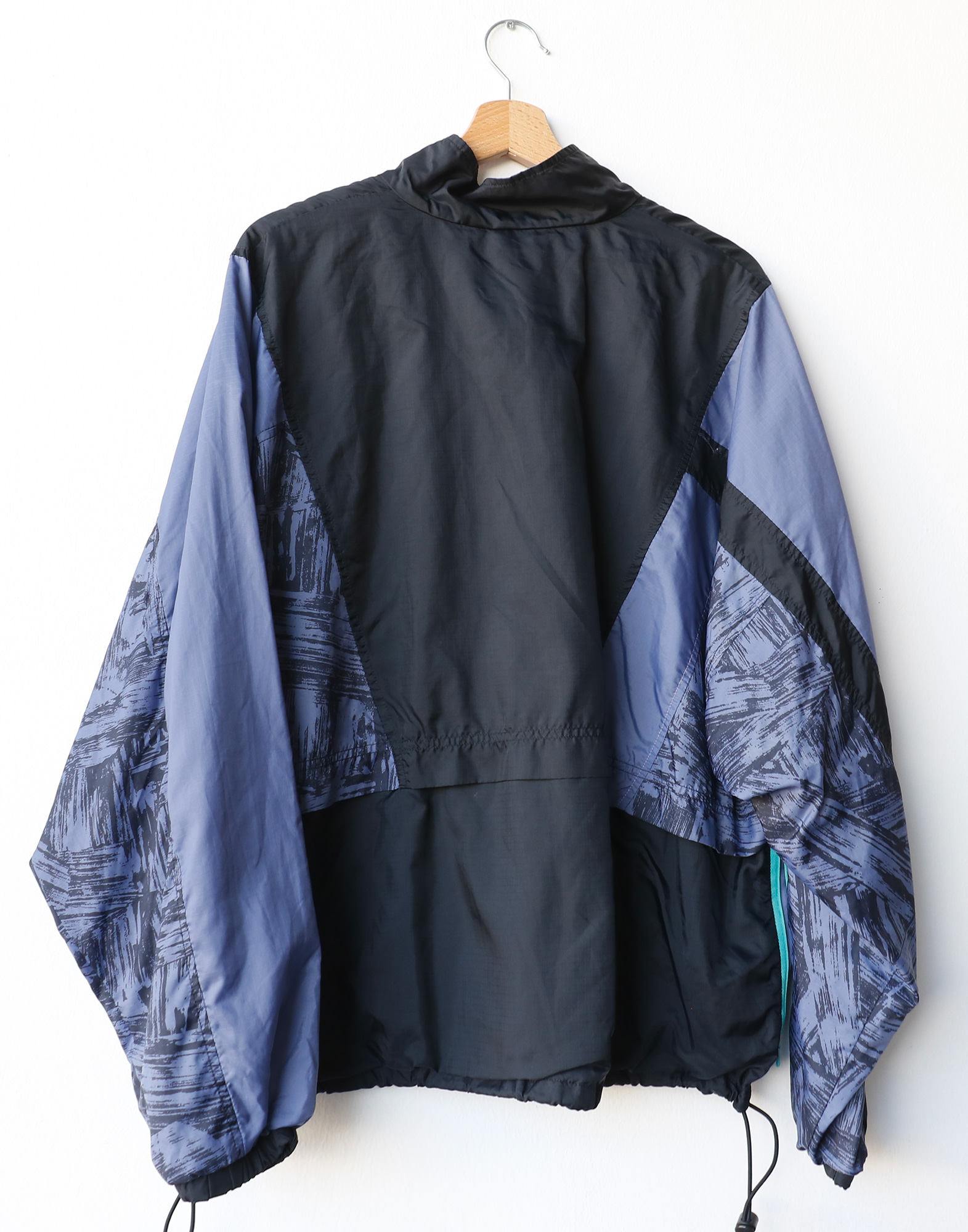 Nike - 90s shell suit jacket