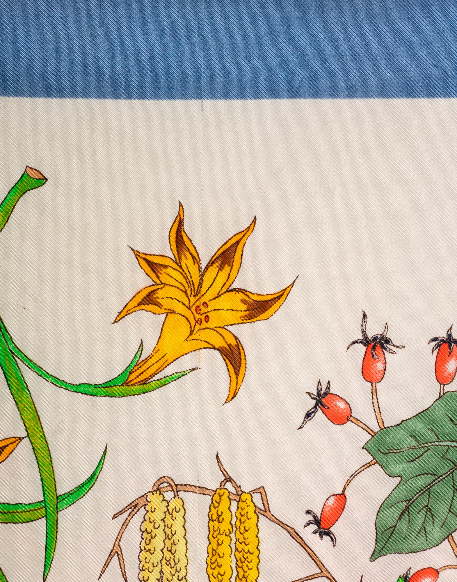 Gucci - Foulard 'Flora' anni '80 - immagine 11