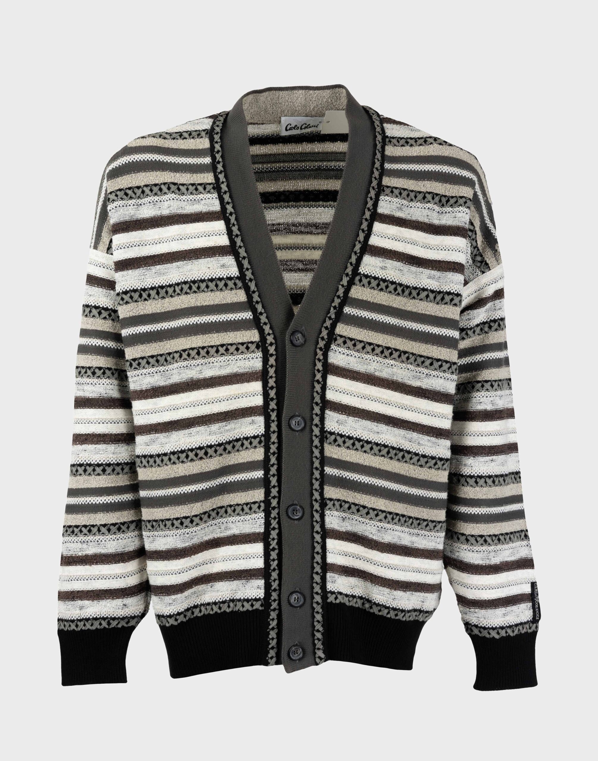 cardigan a righe bianco, grigio e nero con fantasie a righe, scollo a v e chiusura con bottoni neri