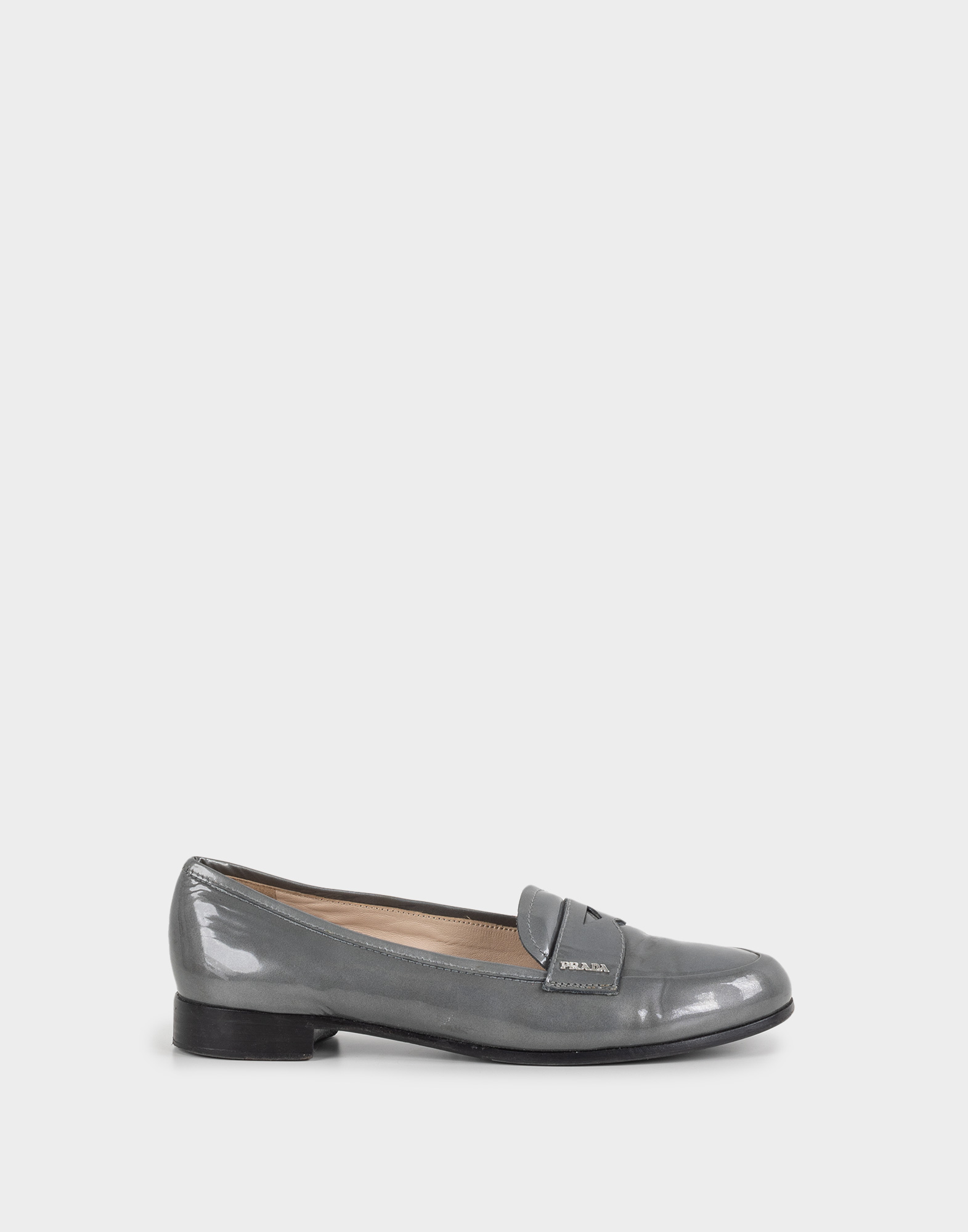 90s Prada grey patent leather loafers Millesime Collection