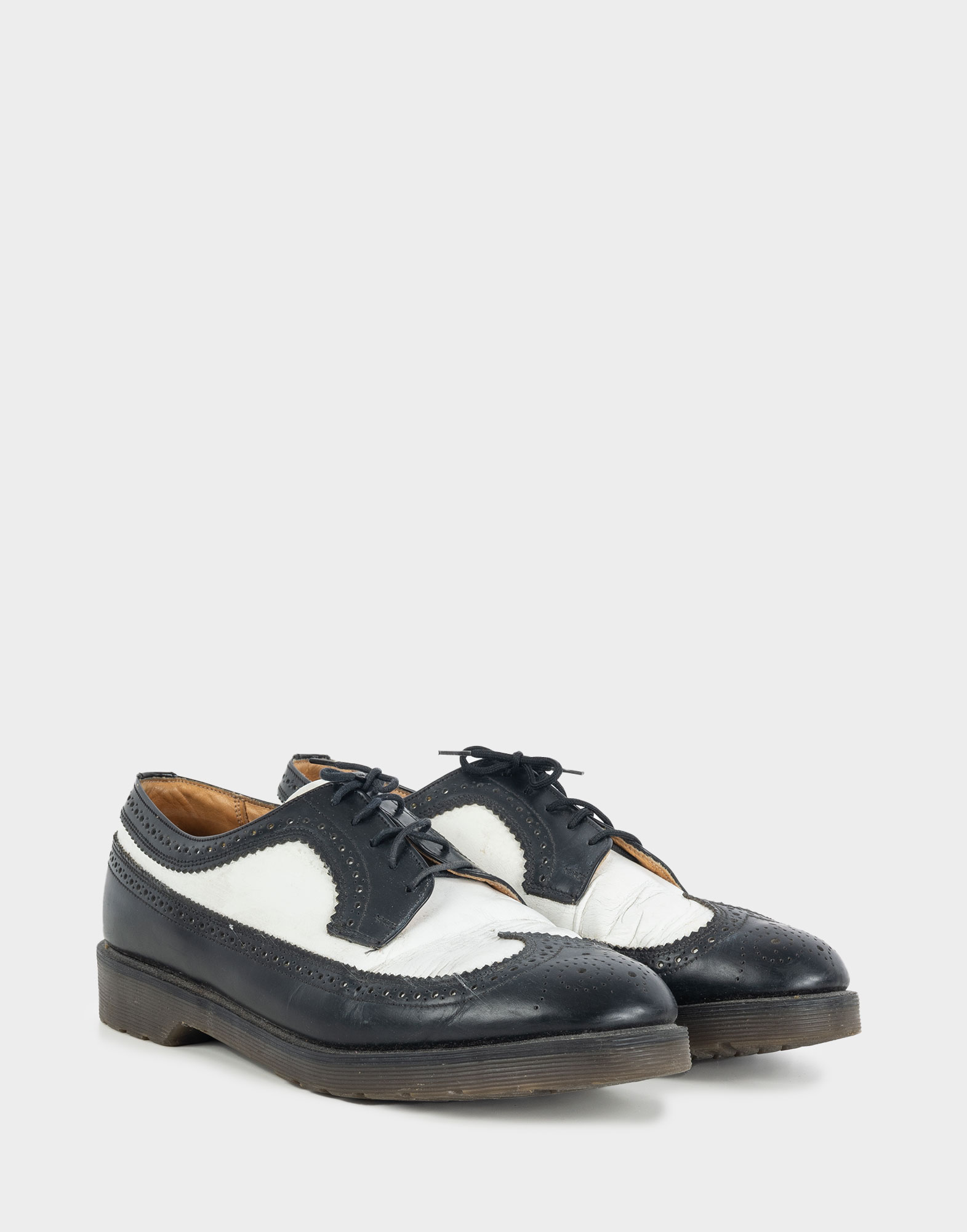 Dr Martens - Scarpe Oxford bianche e nere - immagine 2