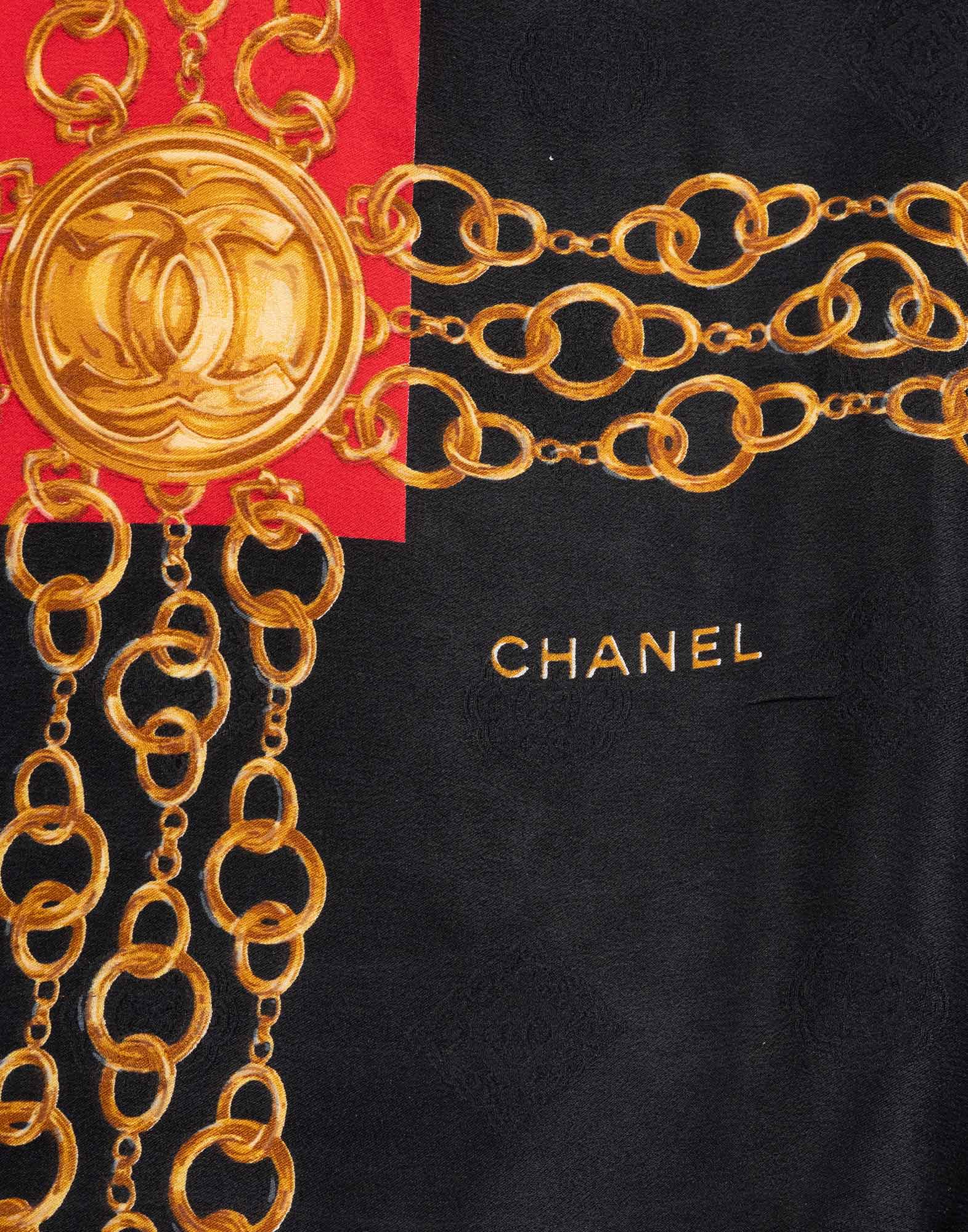 Chanel - Foulard nero e rosso in seta - immagine 2