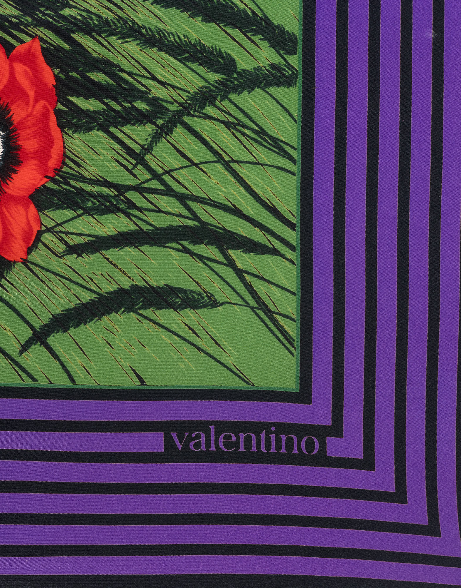 Valentino - Foulard in seta viola - immagine 2