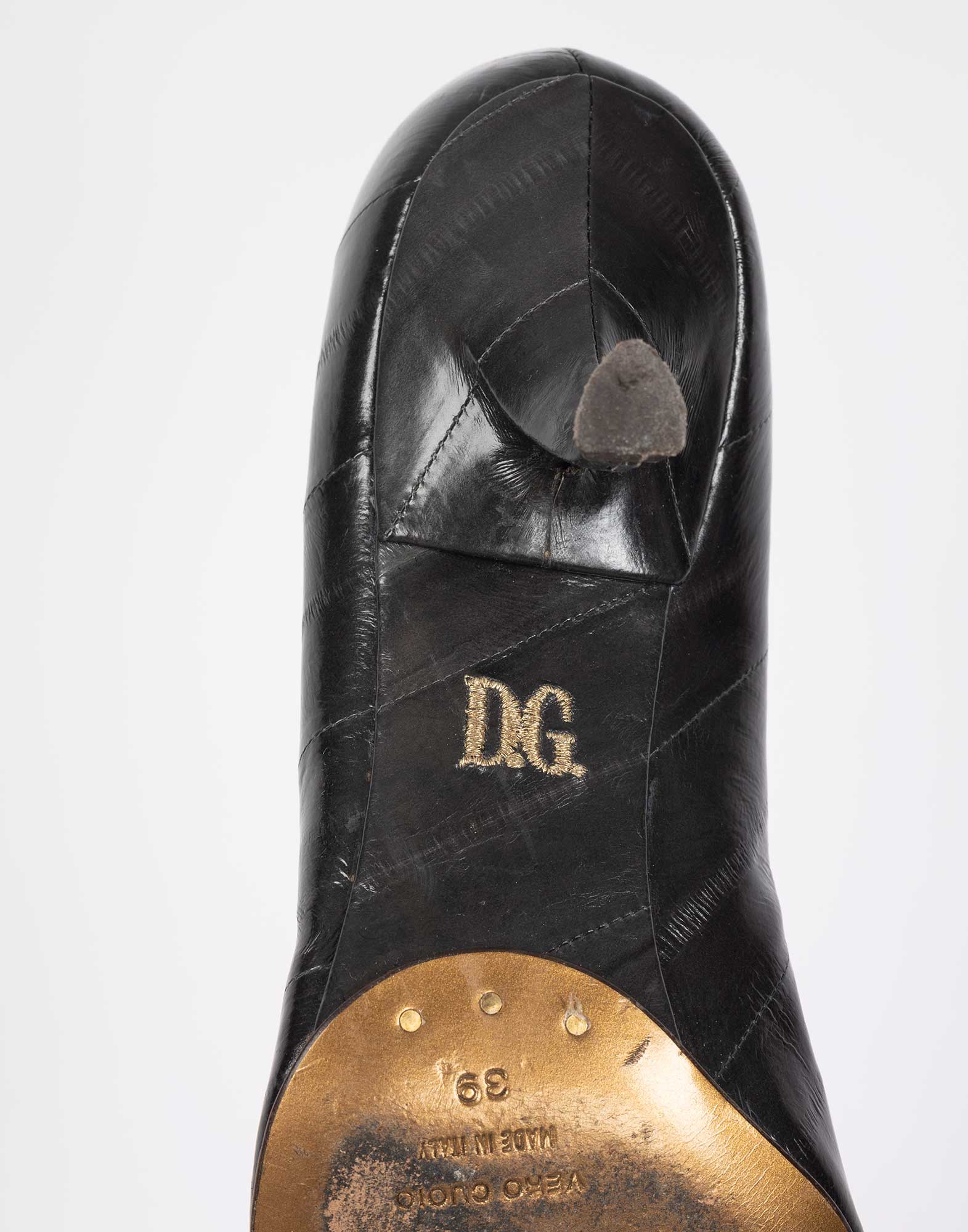 Dolce e Gabbana - Decollete neri in pelle - immagine 7