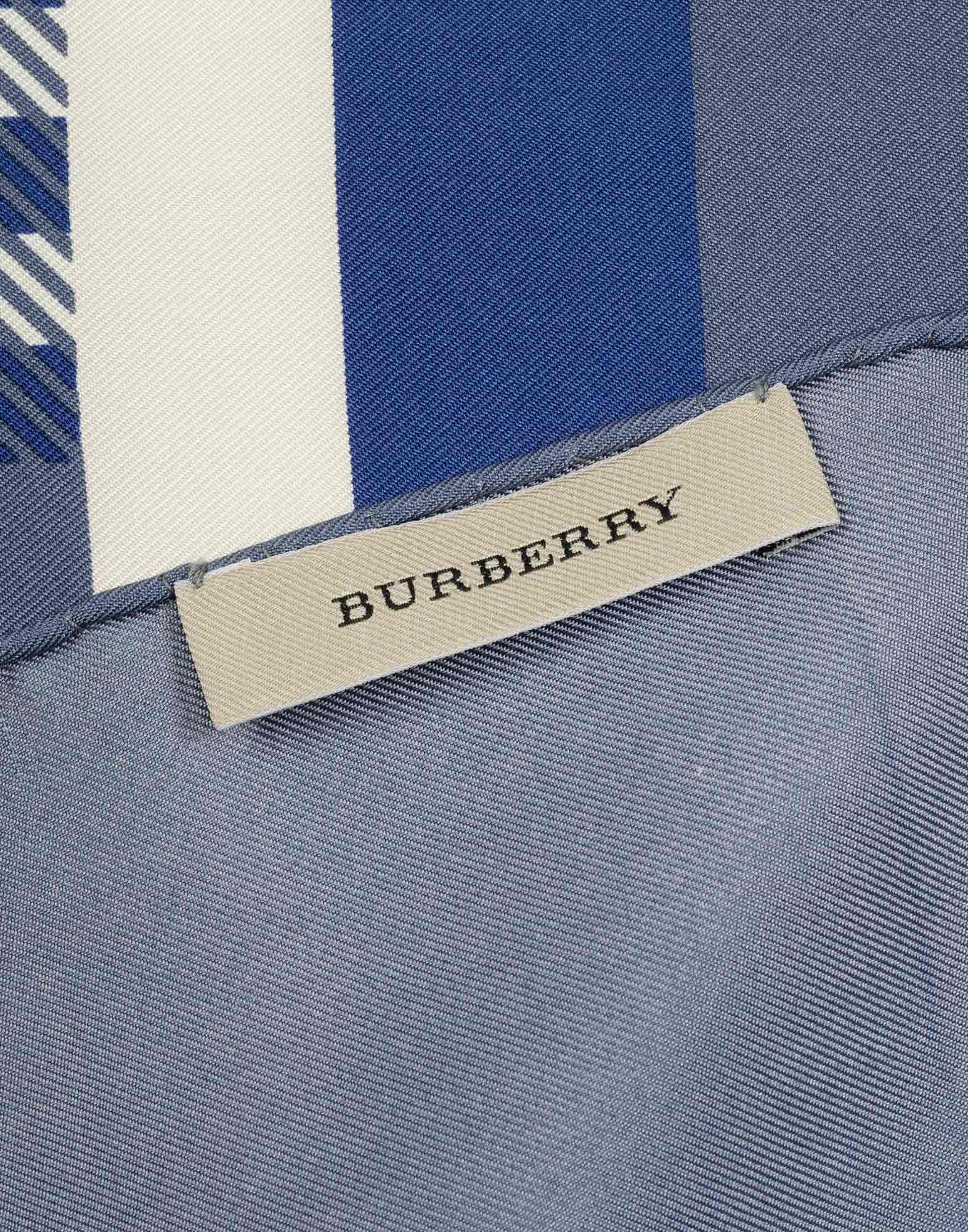 Burberry - Foulard fantasia check blu - immagine 4