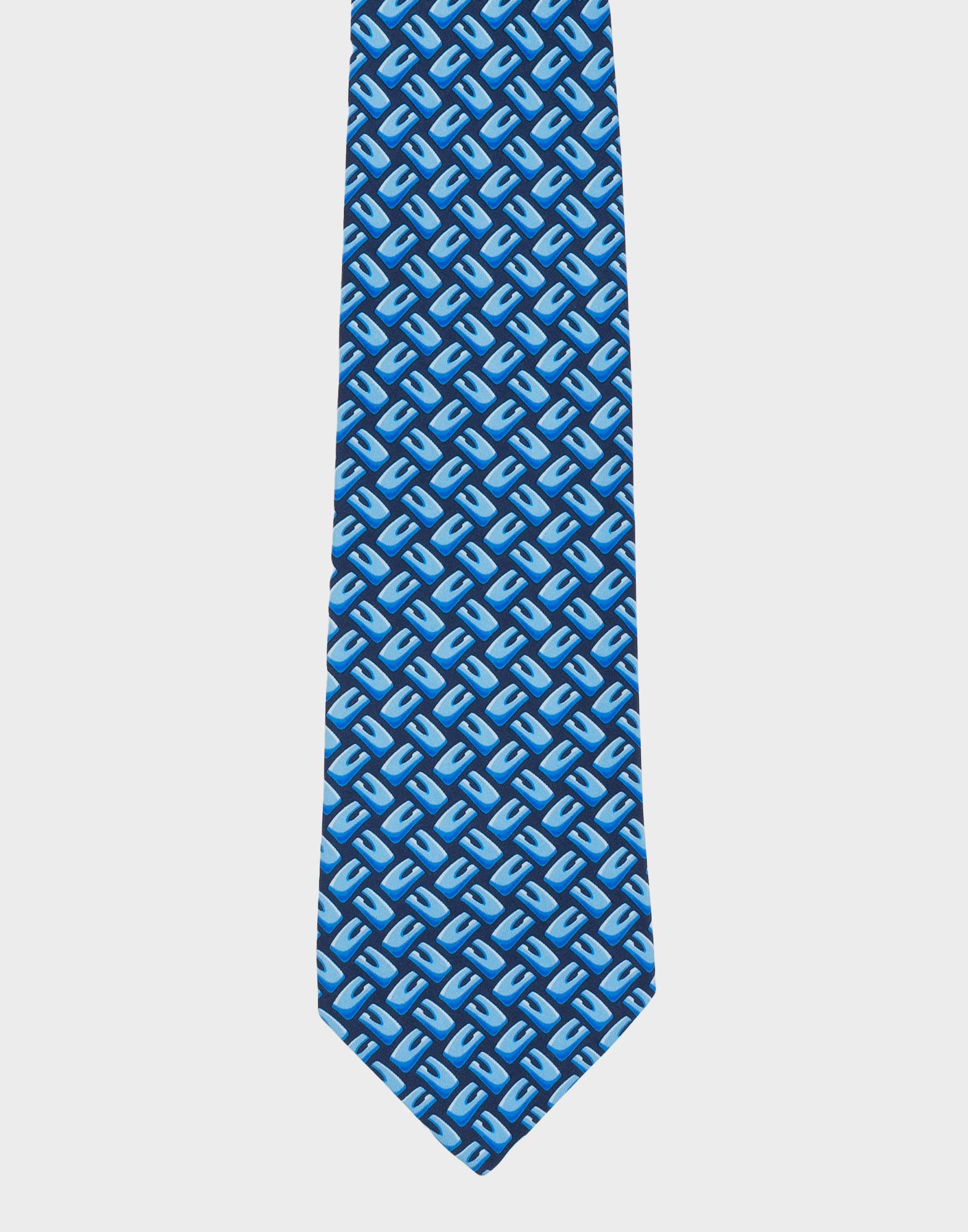 cravatta in seta con fondo blu e fantasia bold del logo GG azzurro