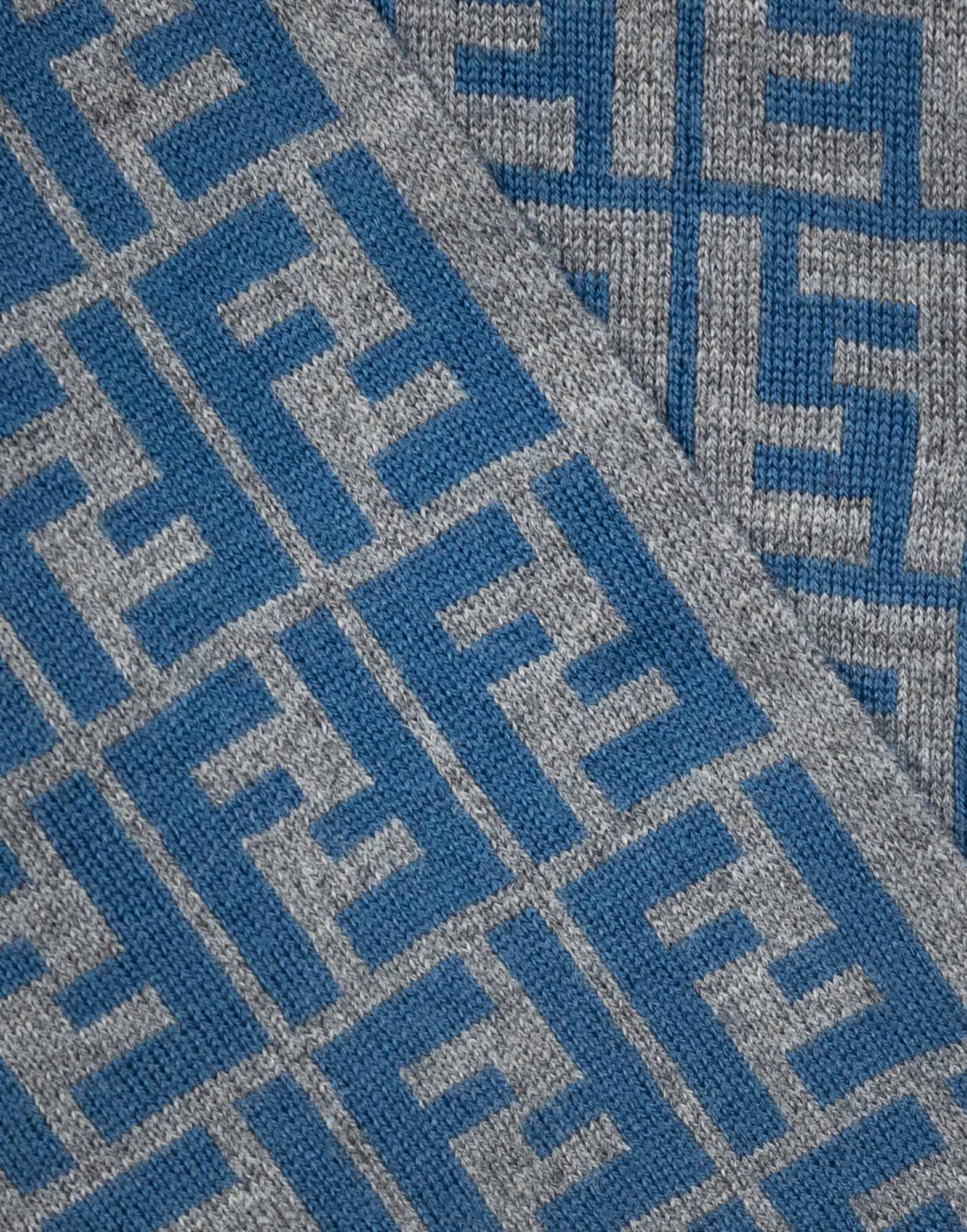 Fendi - Sciarpa in lana blu e grigia - immagine 3