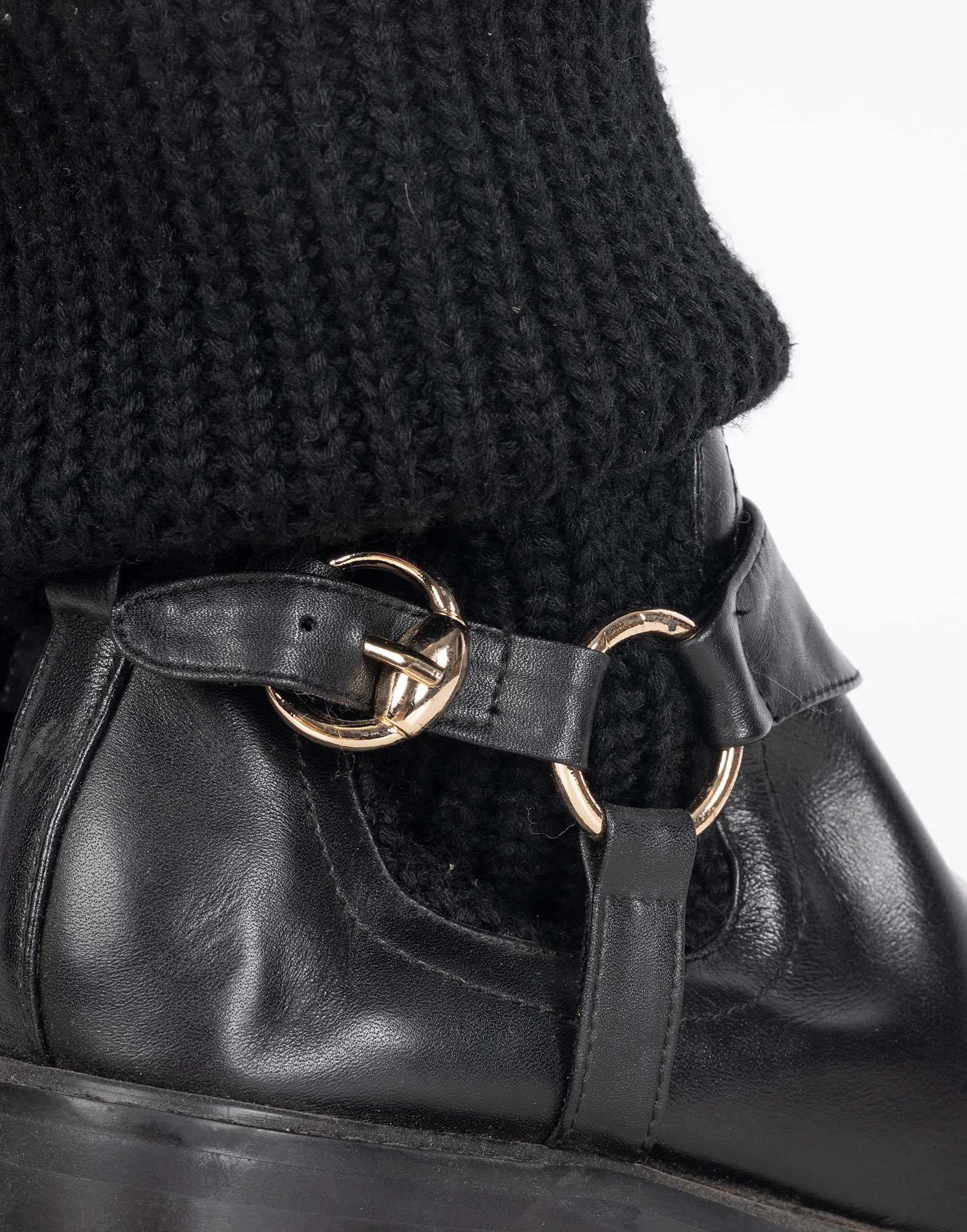 Gucci - Stivaletti neri in pelle e maglia - immagine 6