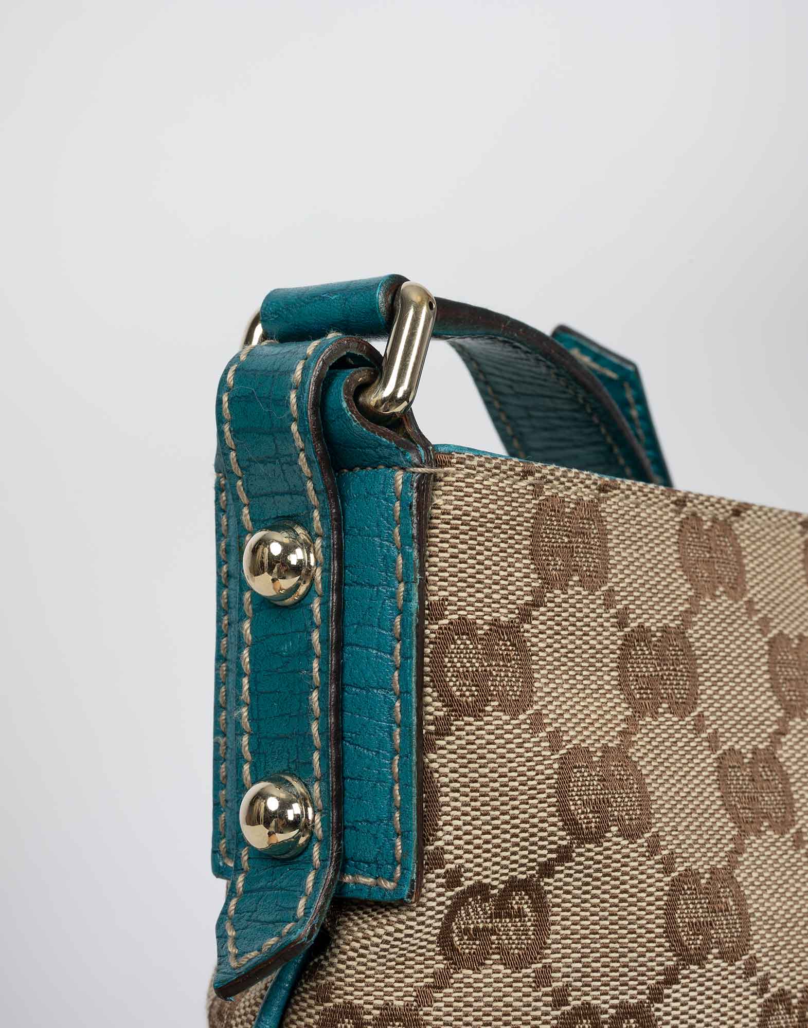Gucci - Borsello beige e azzurro GG - immagine 7