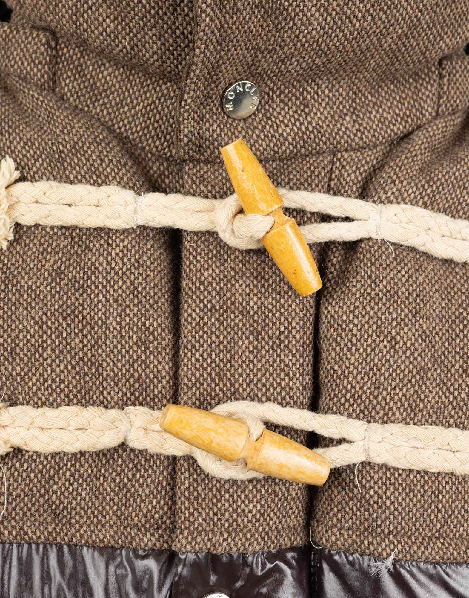 Moncler - Giubbotto marrone in tessuto e nylon - immagine 6