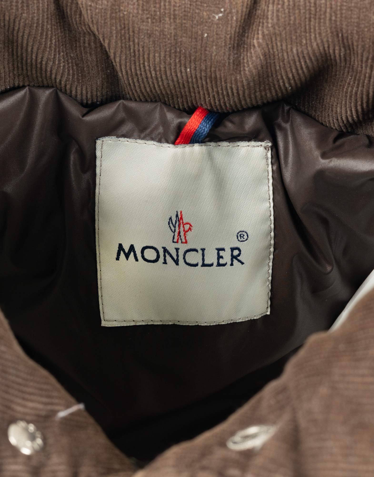 Moncler - Giubbotto marrone in tessuto e nylon - immagine 8