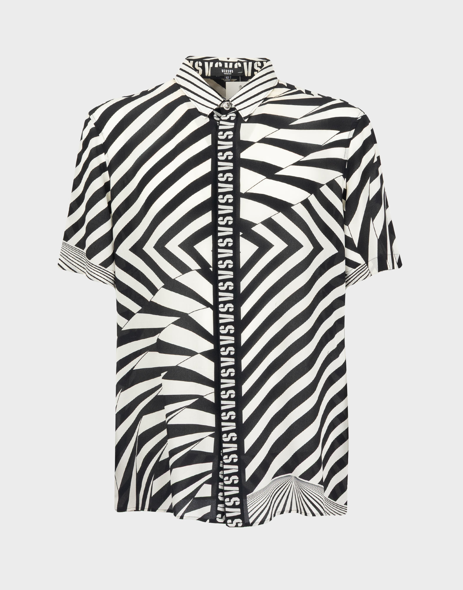 camicia da uomo versus versace a maniche corte con fantasia geometrica nera e bianca