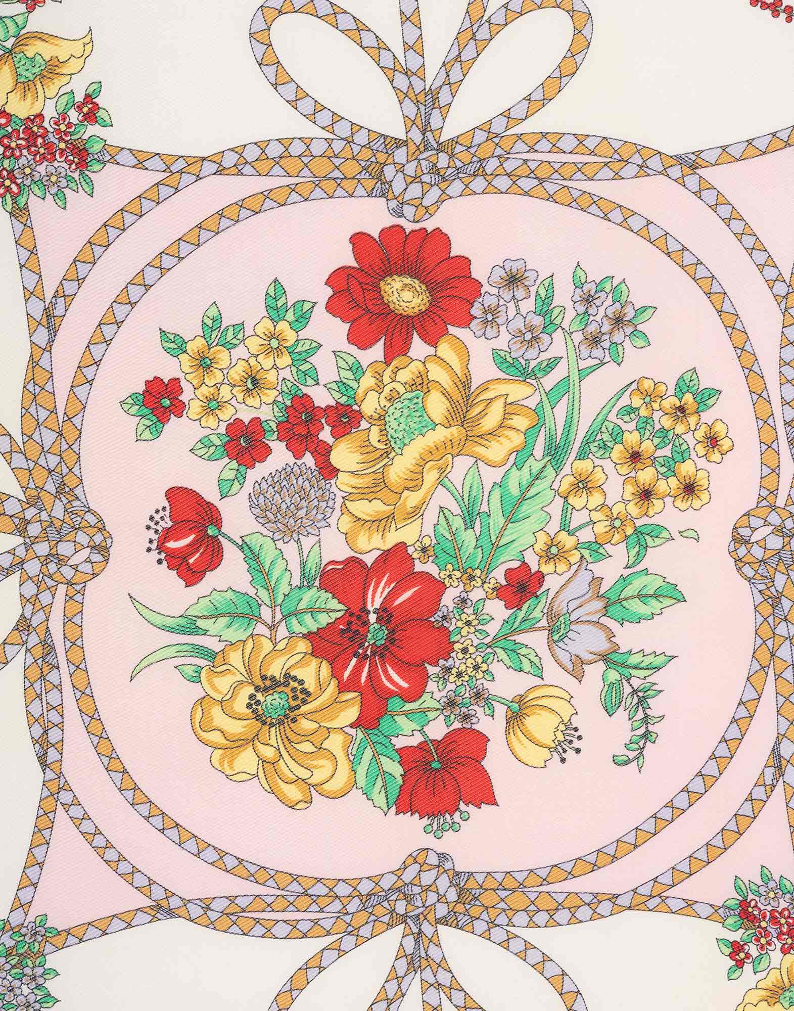 Gucci - Foulard anni '80 con fiori - immagine 3