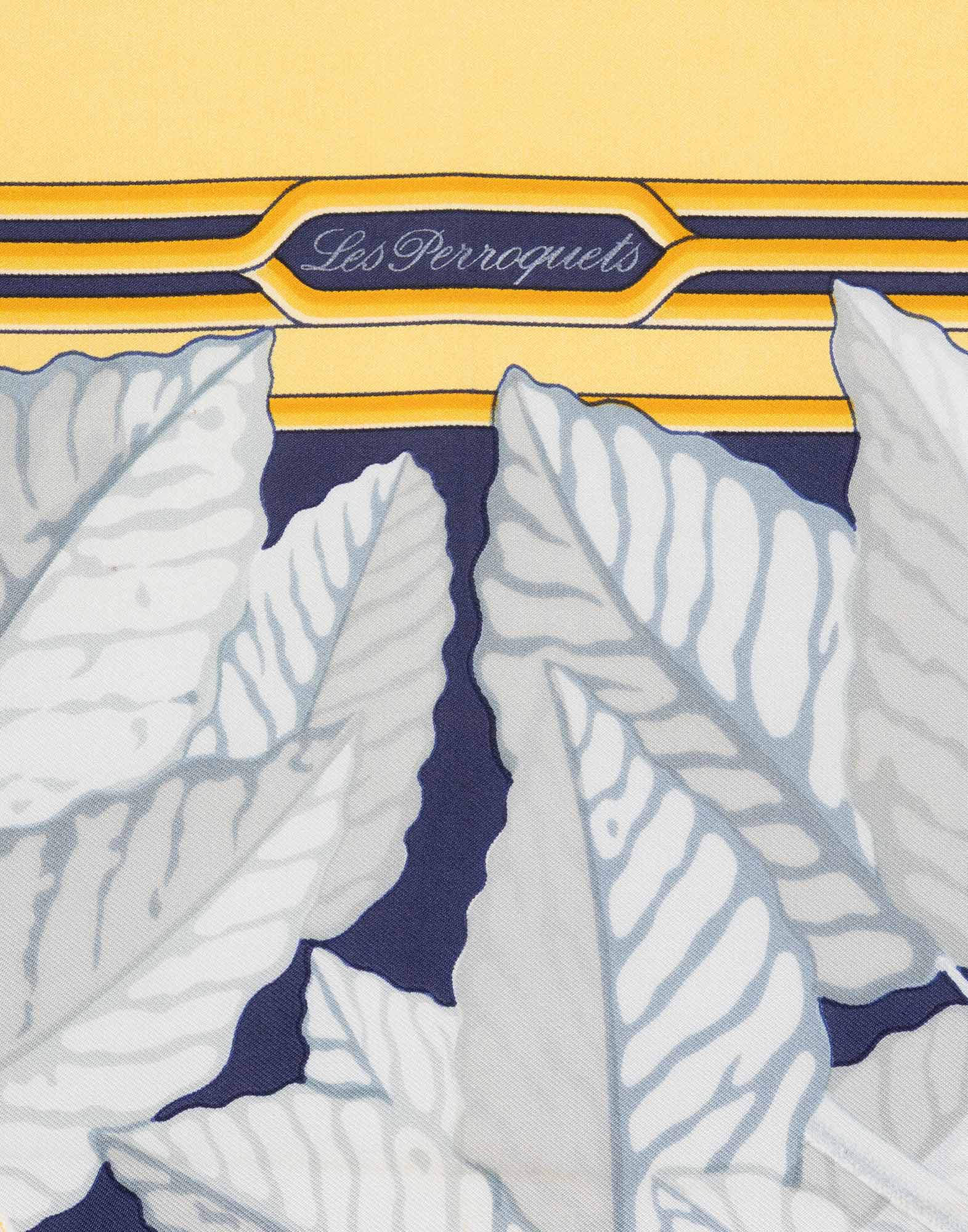 Hermes - 'Les Perroquets' 90s scarf - Image 3