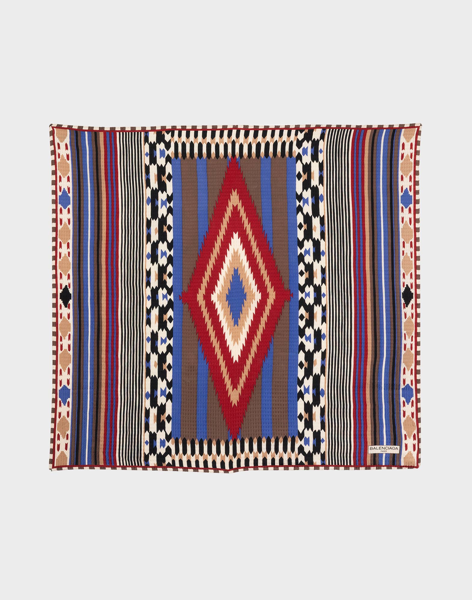 foulard in seta quadrato con fantasia etnica e geometrica multicolore, logo balenciaga in basso a destra