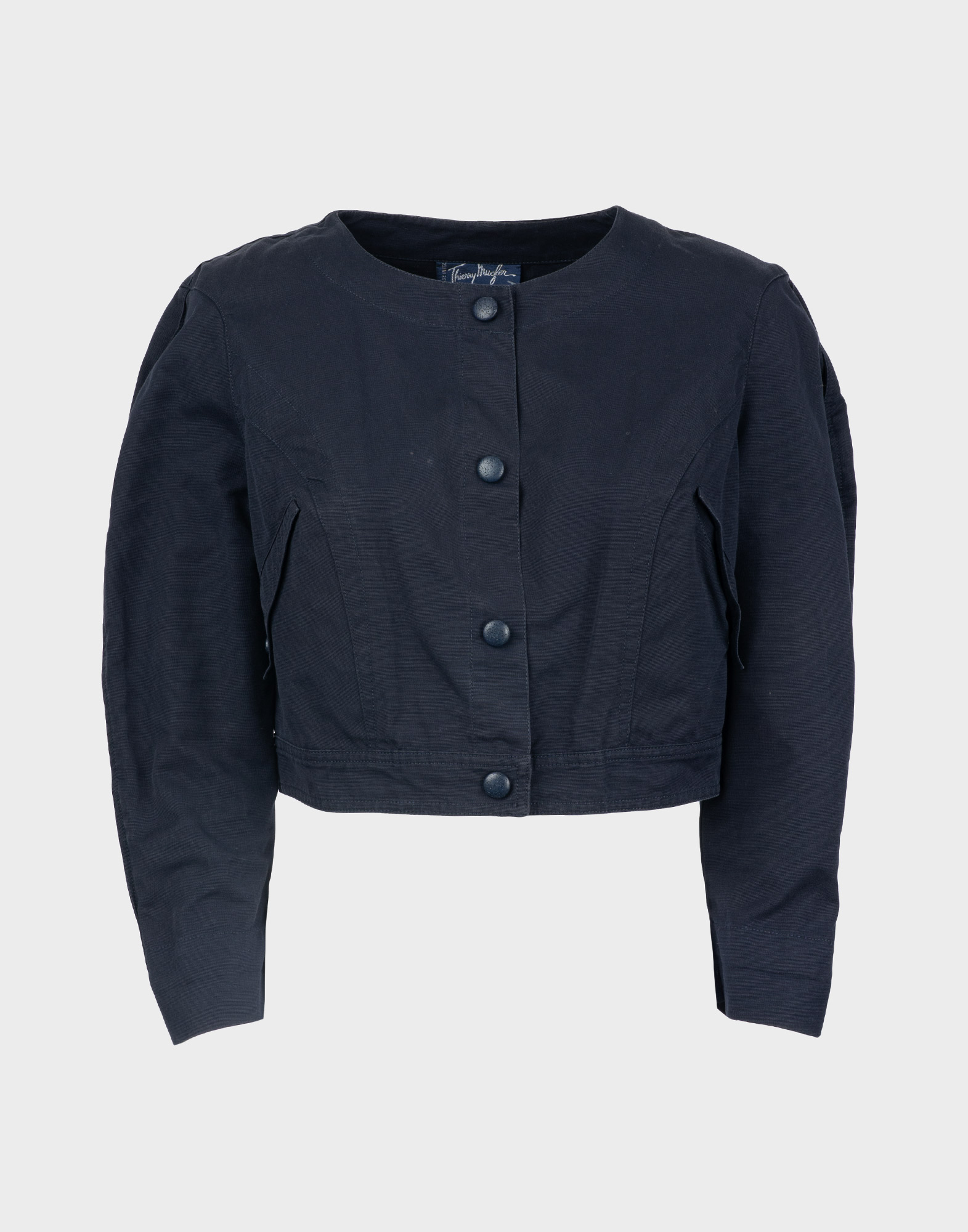 giacca blu corta da donna a maniche lunghe con scollo tondo, chiusura anteriore con bottoni a clip, firmata thierry mugler active