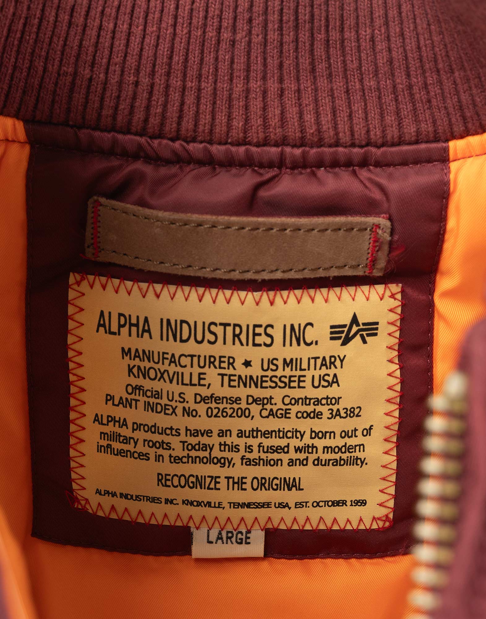 Alpha Industries - Giubbotto in nylon bordeaux - immagine 4