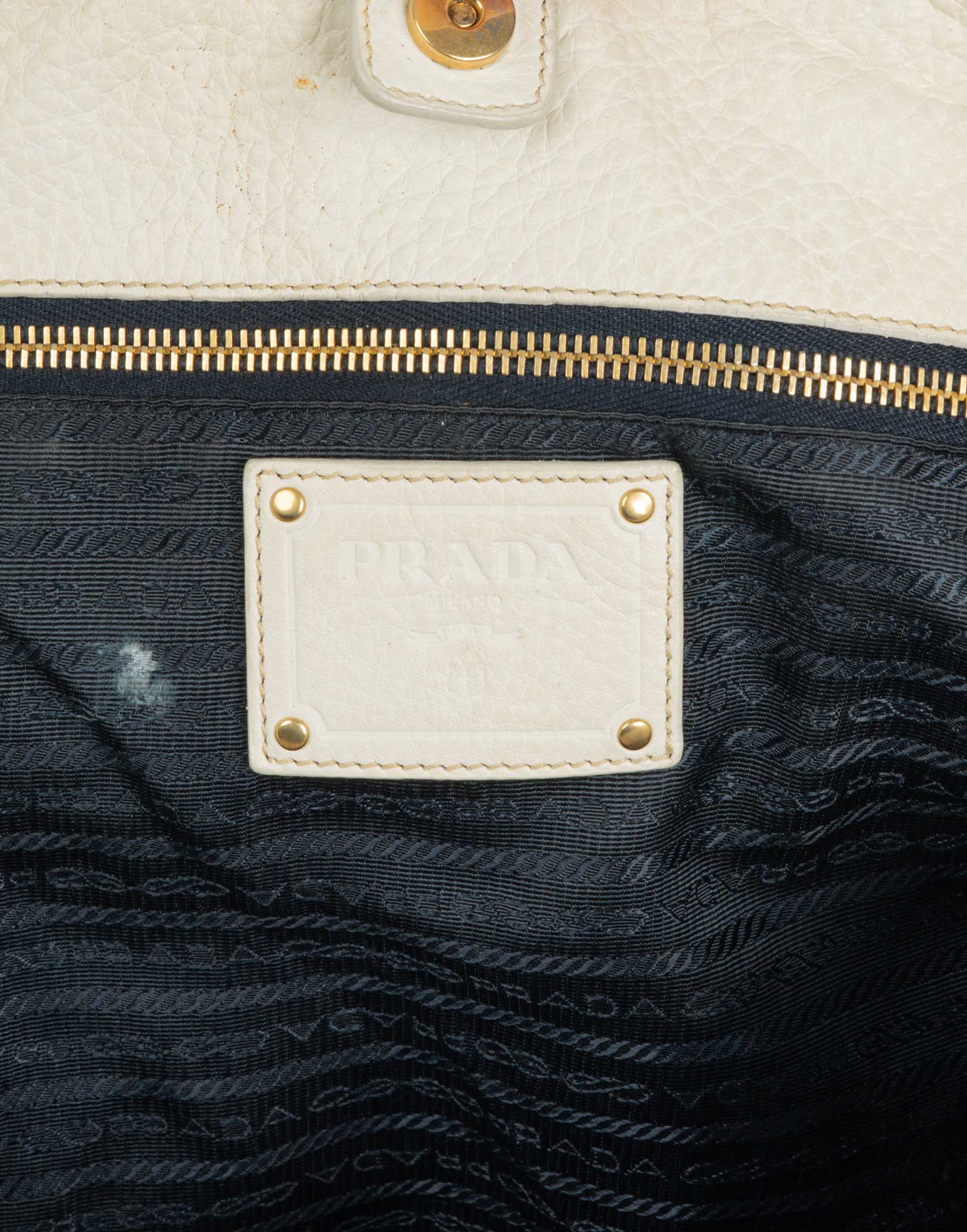 Prada - Blue canvas shoulder bag - Image 8