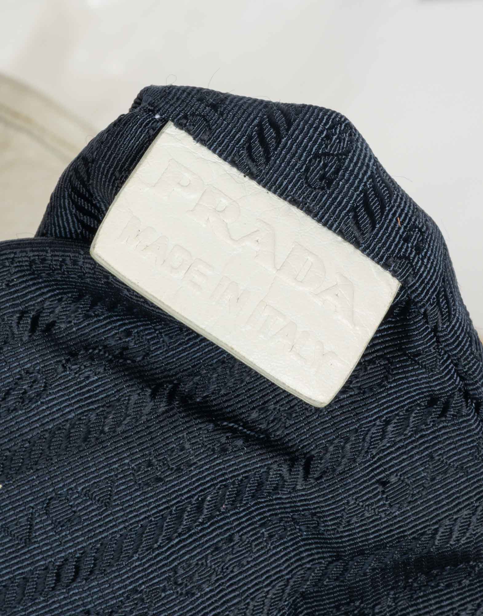Prada - Blue canvas shoulder bag - Image 10