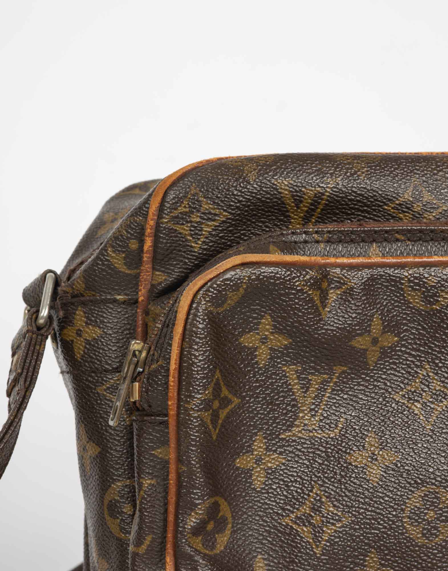 Louis Vuitton - Borsa marrone in pelle a tracolla - immagine 6