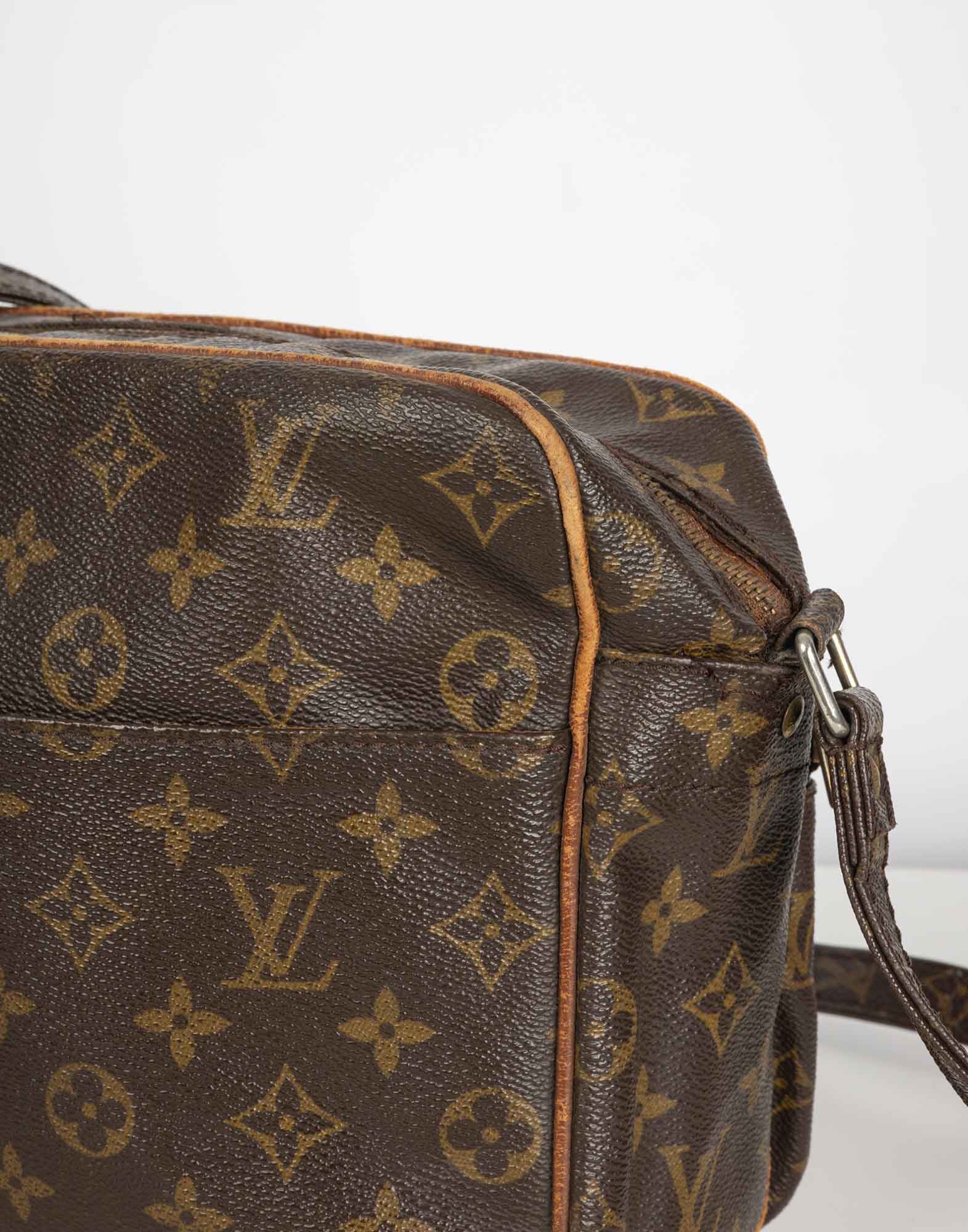 Louis Vuitton - Borsa marrone in pelle a tracolla - immagine 8
