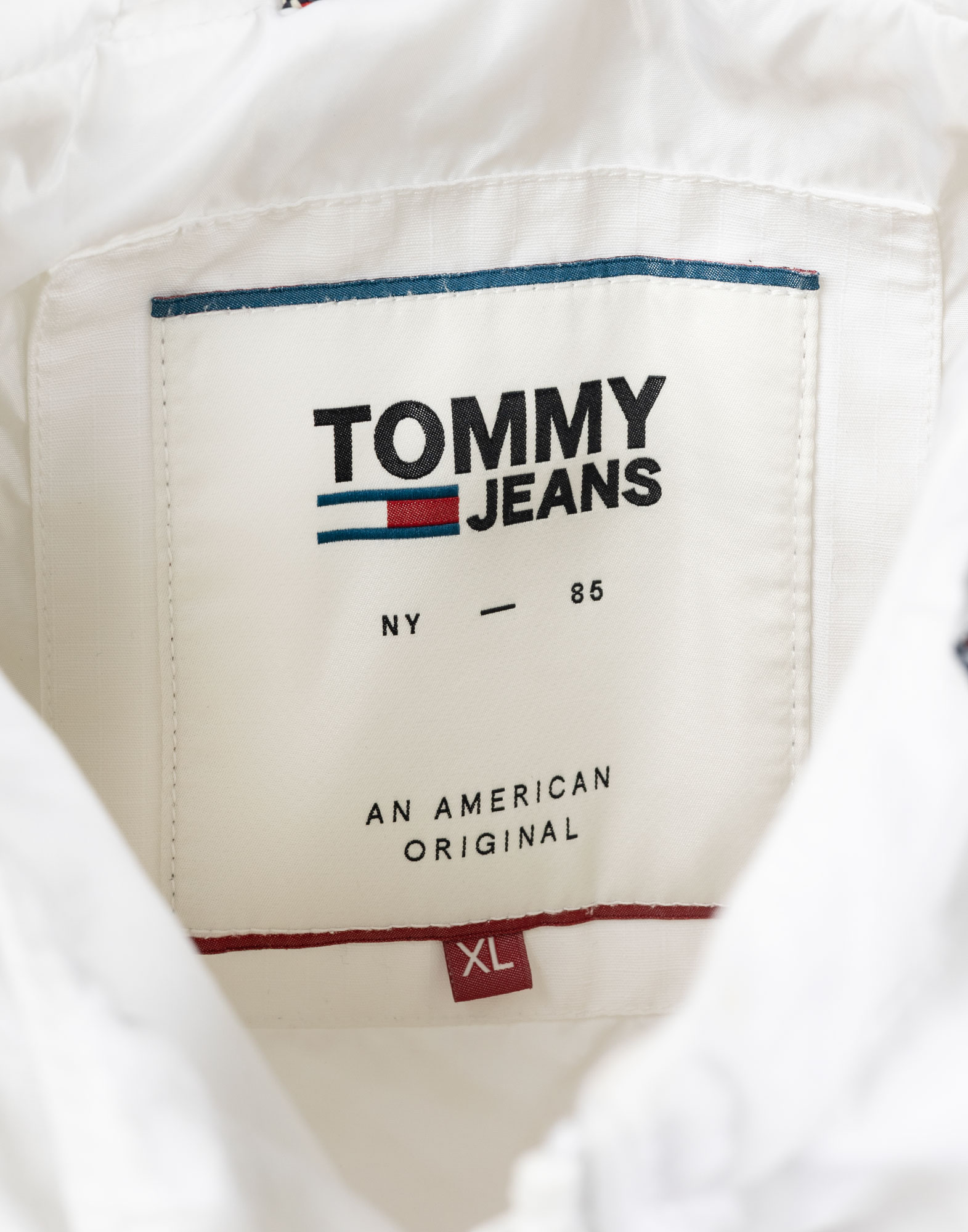 Tommy Hilfiger - Giubbotto bianco con cappuccio - immagine 3