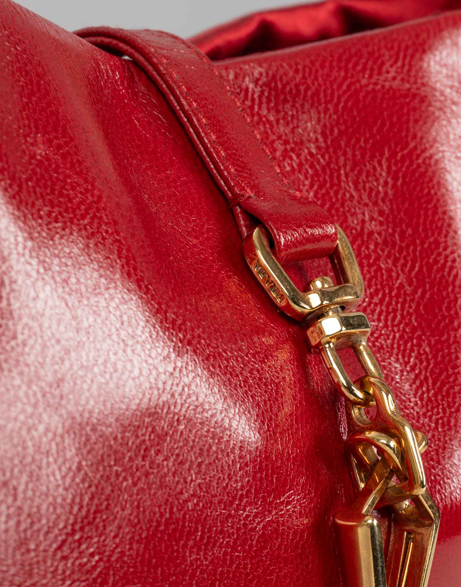 Prada - Borsetta rossa in pelle - immagine 7