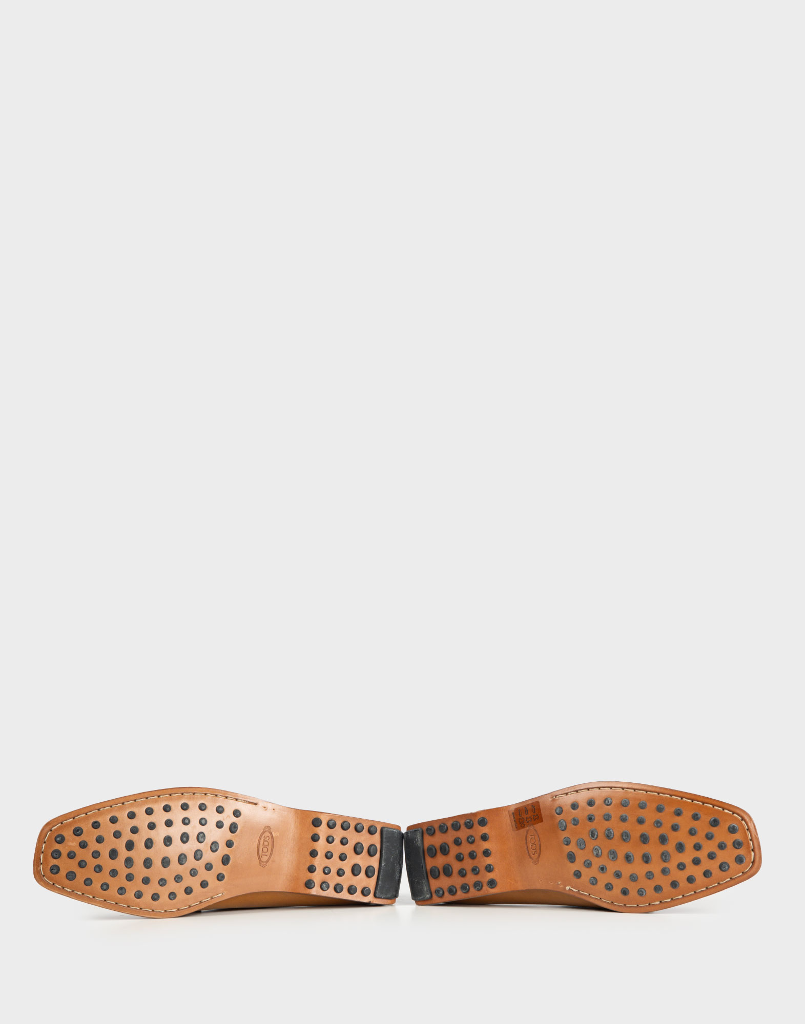 Tod's - Mocassini in pelle color cammello - immagine 4